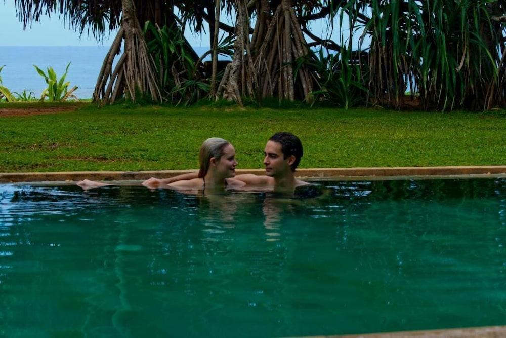 Temple Tree Resort & Spa Bentota Exteriér fotografie